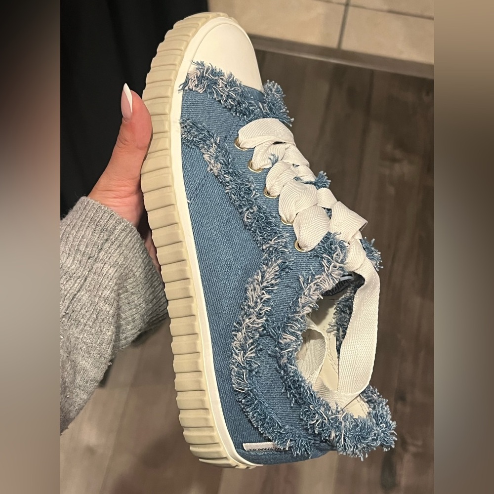 Denim Blue Frayed Women's Sneakers